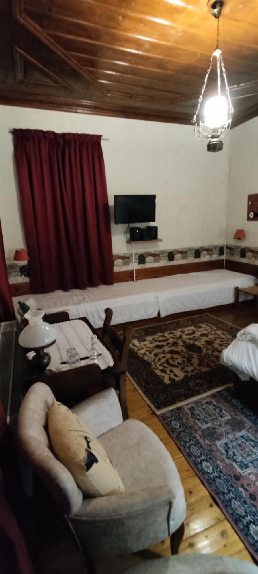 Guesthouse Kazakou Dimitsana Ngoại thất bức ảnh
