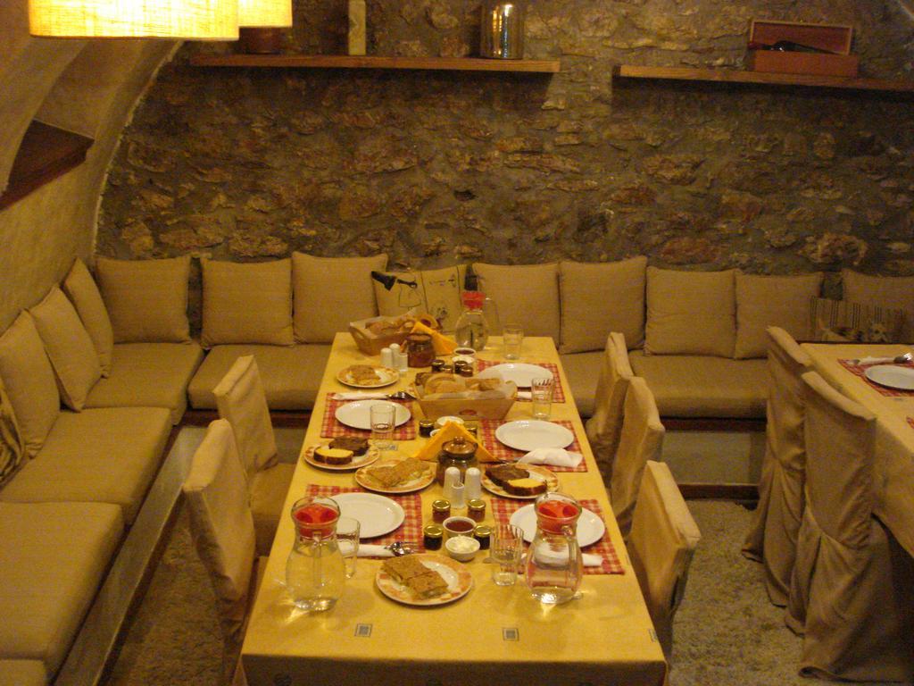 Guesthouse Kazakou Dimitsana Ngoại thất bức ảnh