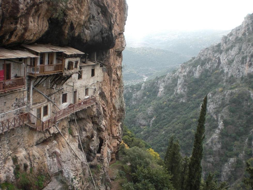 Guesthouse Kazakou Dimitsana Ngoại thất bức ảnh